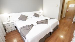 Hotel Isabel de Segura