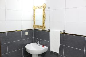 HOTEL ÜMİT YENİKAPI