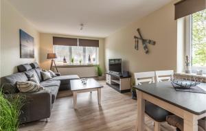 Nice Apartment In Ockholm With Wifi