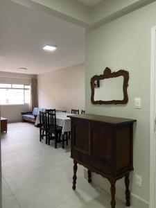 APTO GUARUJA ENSEADA 4 QUARTOS COM WiFi