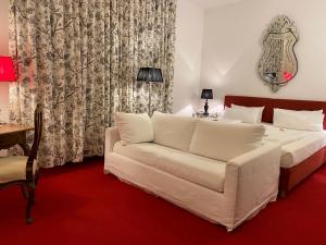 Deluxe Double or Twin Room room in Hotel Deutscher Kaiser