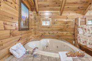 Chalet room in Bareskin Romance