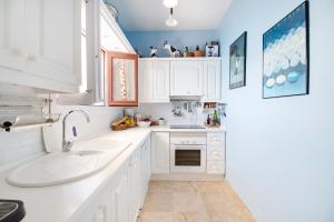 Villa Cap d Or - Fantastic Seaview - by Holiday Rentals Villamar