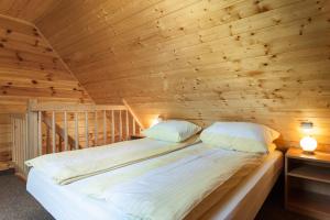 Angela Domki i Pokoje