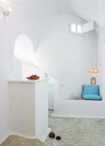 Altana Heritage Suites Santorini Greece