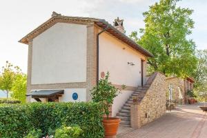 La Fonte Di Montebuono