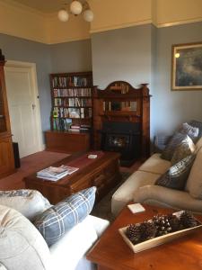 Donalea Bed and Breakfast & Riverview Apartment