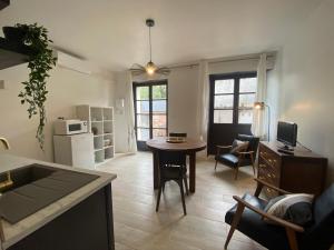 Appartements PARENTHESE - Bagneres-de-Bigorre : photos des chambres