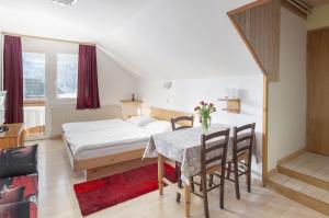 Studio Apartment (2 Adults) room in Apartment house Jager
