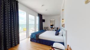 Hotels Les Sables Blancs : photos des chambres