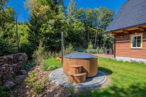 Chatička u řeky - Kouty nad Desnou