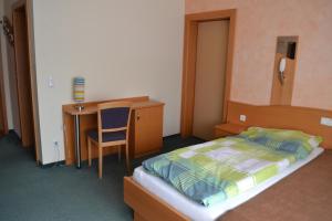 Single Room with Balcony room in Gasthof s'Schatzkastl