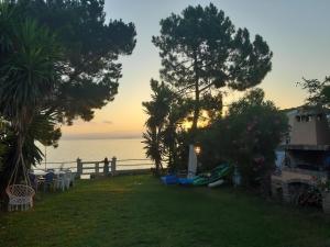 Villa By The Sea - Βίλα Πάνω στη θάλασσα