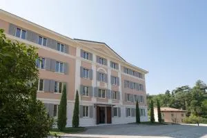 Al Santuario di Fiorano Charming Hostel - Montebaranzone