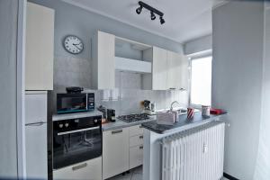 Appartamento nel cuore di Arona - box privato