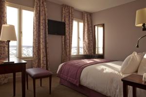 Hotels Hotel Le Relais Saint Charles : photos des chambres