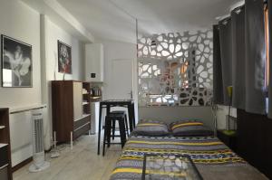 Appartements Beaublache Residence studios meubles : Studio