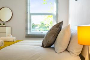 Jasmine Villa A - Ideal for QMC & Uni - Free parking