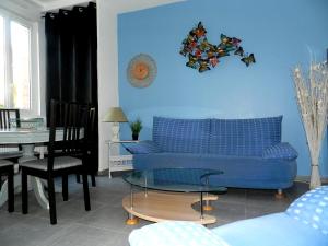 Maisons de vacances La maison bleue : photos des chambres