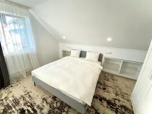 Zen House - Cîndeşti