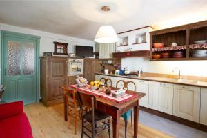 Le Bibelot apartments