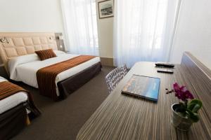 Hotels Hotel de l'Europe Grenoble hyper-centre : photos des chambres