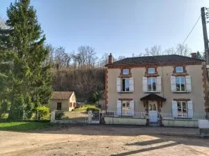 Au pays d'Angeline - Chenay-le-Châtel