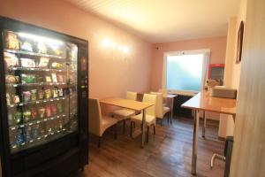 Hotel, H de lAnton