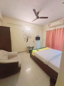 Coronet Luxurious Apartment