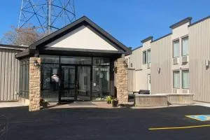 Travelodge by Wyndham Miramichi New Brunswick - Tracadie