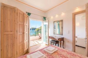 Lakka Seaview Apartments by Konnect