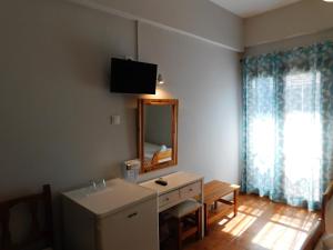 Perdika Mare Guesthouse & Café Aegina Greece