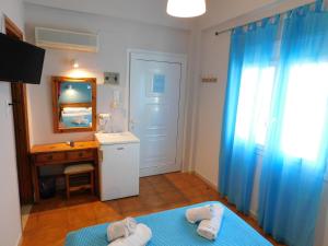 Perdika Mare Guesthouse & Café Aegina Greece