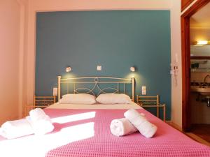 Perdika Mare Guesthouse & Café Aegina Greece