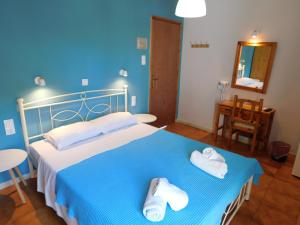 Perdika Mare Guesthouse & Café Aegina Greece