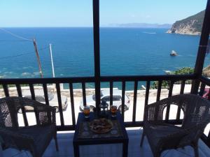 Studios Milos Skopelos-Where the Sea Meets the Sky Skopelos Greece