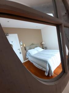 Hotels Le Chatellier : Chambre Triple - Vue sur Rue 