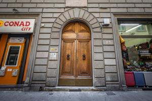 Large Double Room room in Dei Medici Palace