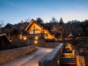 Grand Chalet Villas Orini-Korinthia Greece