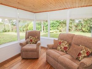 Honesty Cottage