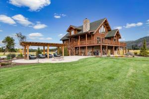 Two Bedroom House room in Waterfront Ranch on Pend Oreille