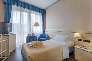 Standard Single Room with Balcony room in Hotel Bristol Buja