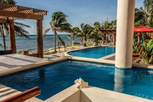 Aquastar Unique Hotel & Apartments Mahahual