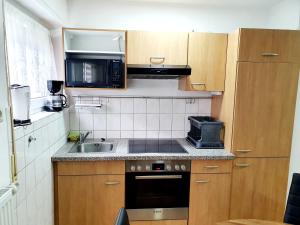 Drei Zimmer Apartment am Rhein