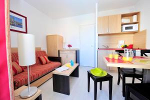 Appart'hotels Residence Goelia Le Grand Bleu : photos des chambres