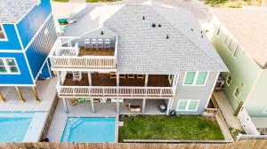 Five-Bedroom House room in Mer Sea Azul home