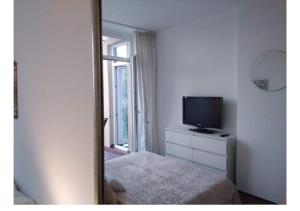 Sunny Penthouse with roof gardens overlooking the Warsaw Palace of Culture