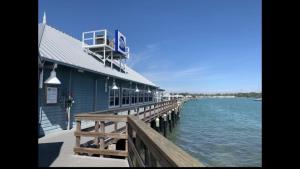 Amazing beach getaway pool condo by the beach