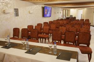 Hotel Vrbak ND