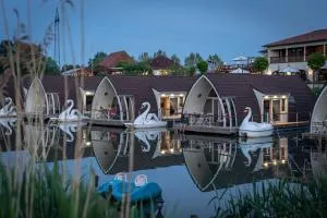 Lieblingsplatz Parey - schwimmendes Seehotel - Zerben